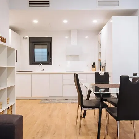 דירה Apartamento Estelar Con Piscina Y Garaje Nervion *